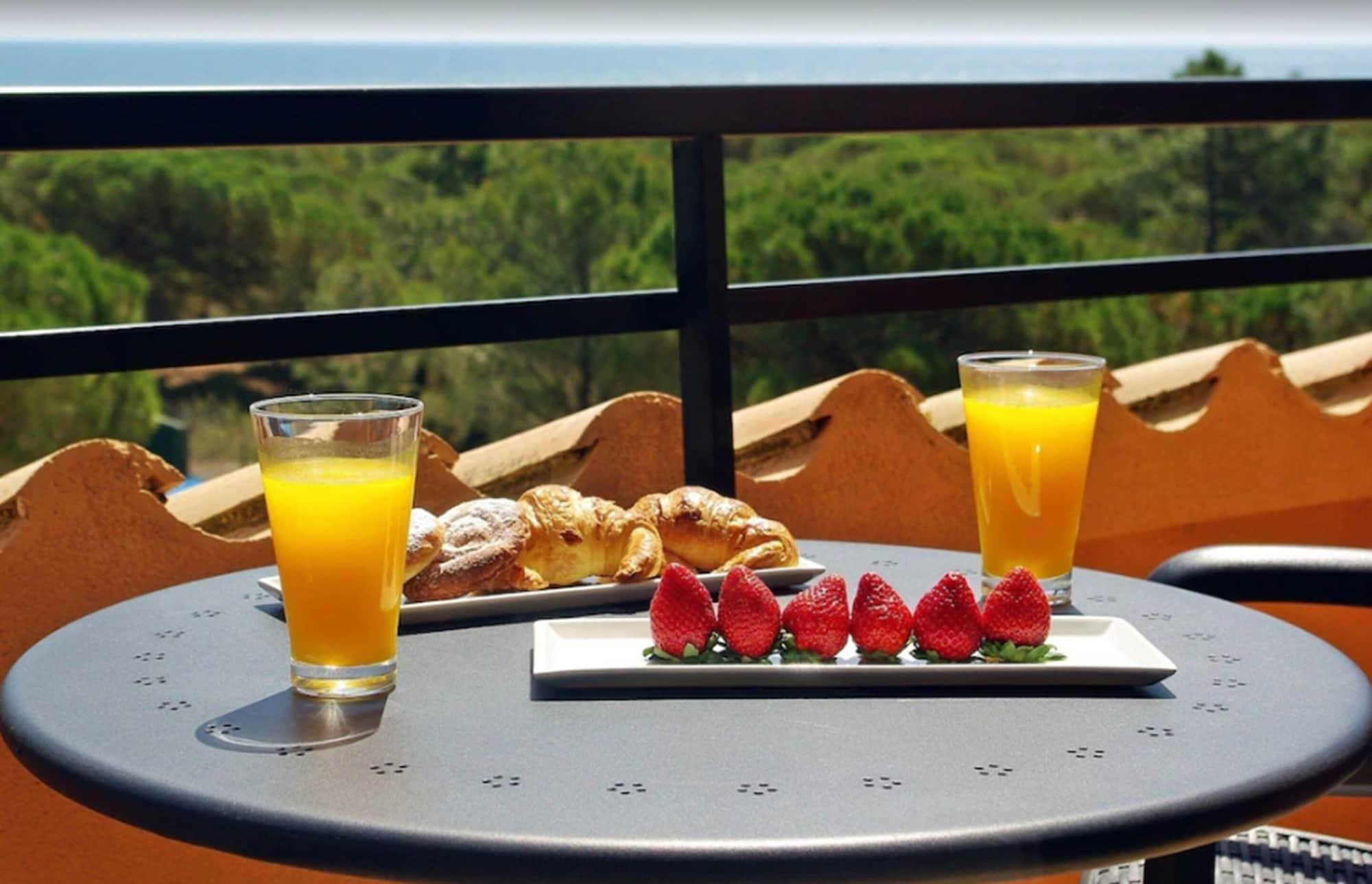 La Costa Hotel Golf & Beach Resort Pals Εξωτερικό φωτογραφία